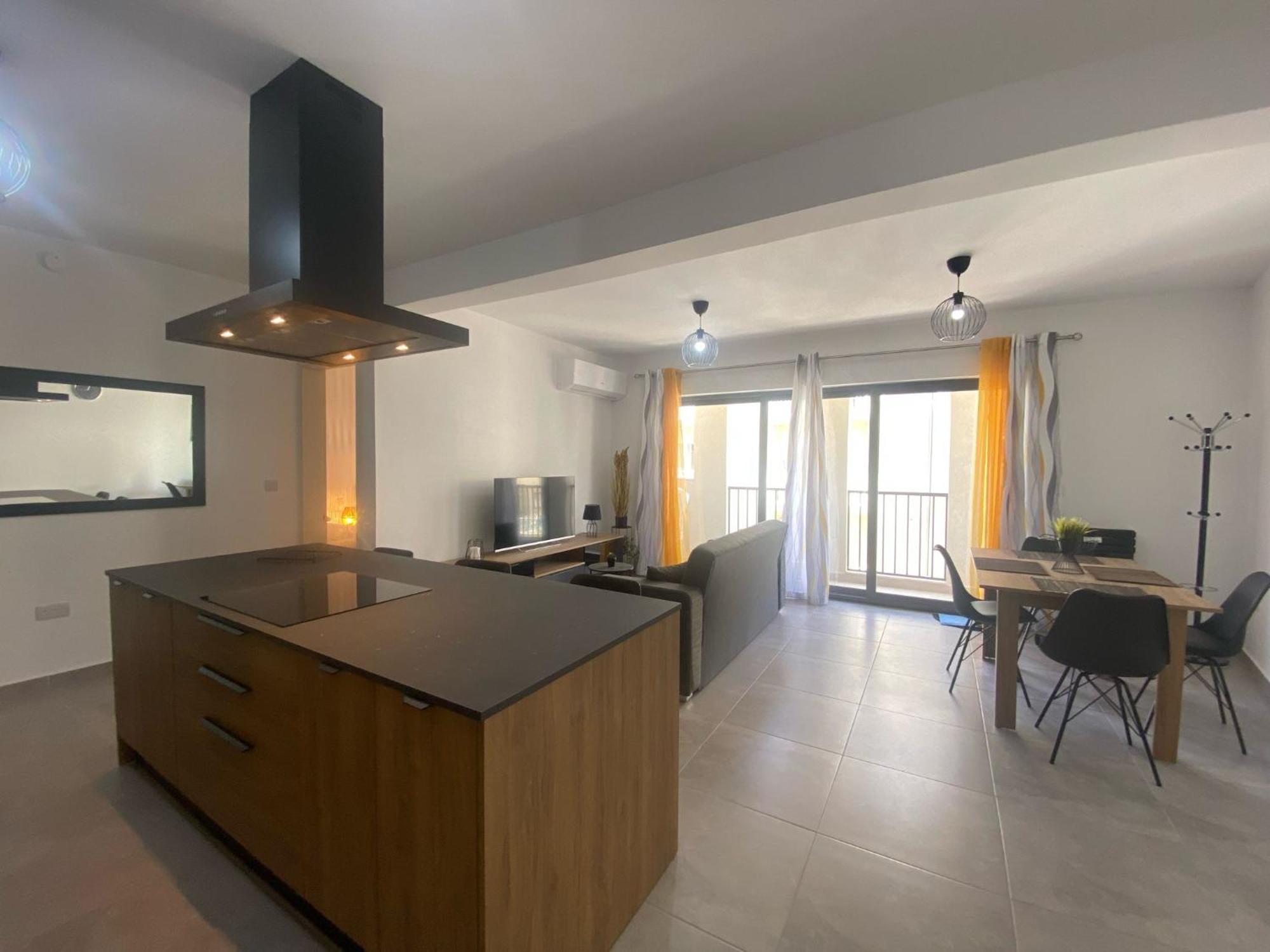 Apartment Brand New 2 Bedroom Pieta